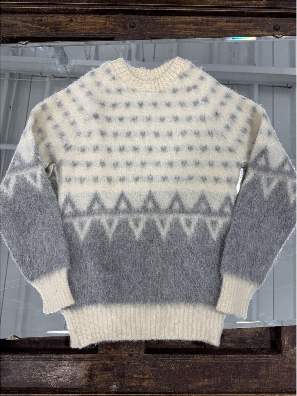Icelandic 100% Wool Sweater Sz L Large Fits Like Small Womens